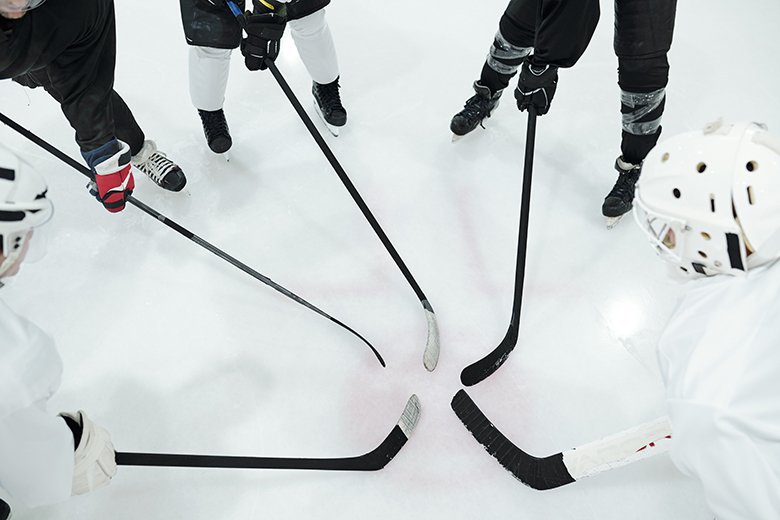 diferencias entre hockey sobre hielo y hockey sobre césped